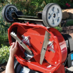 Toro TimeMaster 30-Inch 223cc Personal Pace Self-Propelled Gas Lawn Mower - Image 3